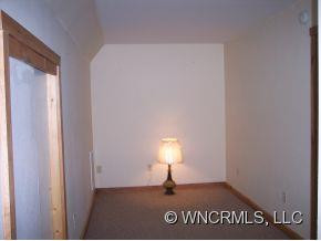 187 Waldsi Court - Photo 11