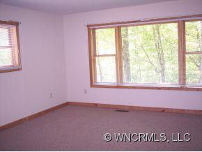187 Waldsi Court - Photo 9