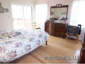17 Laurel Hill Drive - Photo 8