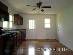327 Hi Alta Avenue - Photo 4
