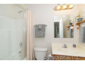 4 Toxaway Street - Photo 16
