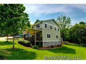 4 Toxaway Street - Photo 3