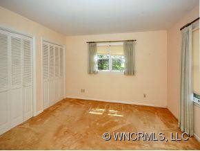 309 CRESTVIEW DRIVE - Photo 11
