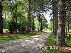309 CRESTVIEW DRIVE - Photo 19
