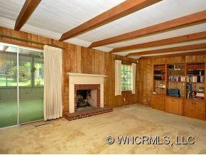 309 CRESTVIEW DRIVE - Photo 5