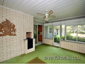 309 CRESTVIEW DRIVE - Photo 8
