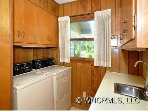 309 CRESTVIEW DRIVE - Photo 10