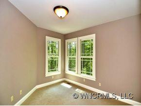 131 Falkirk Way - Photo 12