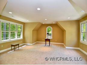 131 Falkirk Way - Photo 15