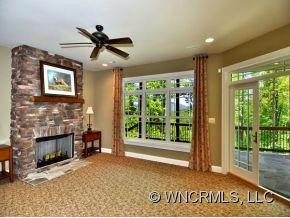 131 Falkirk Way - Photo 18