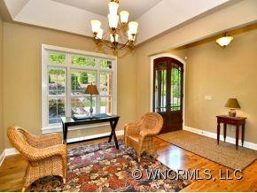 131 Falkirk Way - Photo 3