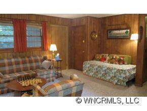 19 Andrea Lane - Photo 2