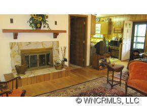 19 Andrea Lane - Photo 8