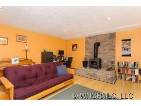 24 Glenfield Way - Photo 15