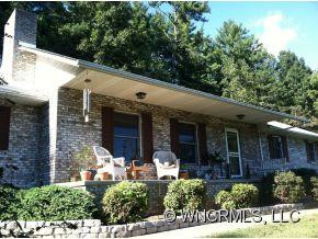 24 Glenfield Way - Photo 3