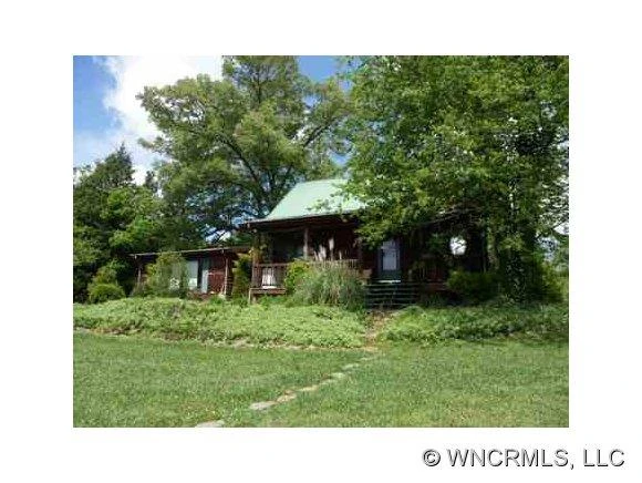 621 Old Marshall Highway