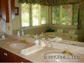  - Photo 12
