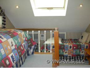  - Photo 13