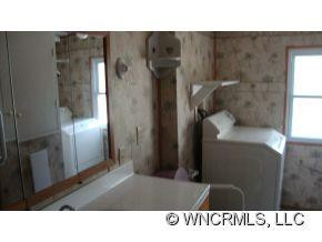 281 S. 281 South - Photo 5