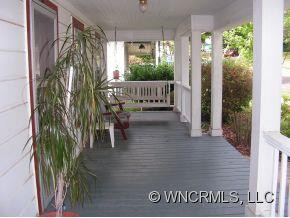 37 Maple Crescent - Photo 3