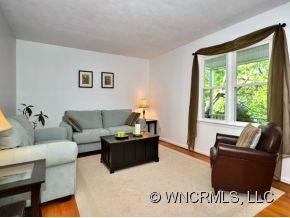 5 SUMMIT DRIVE - Photo 2