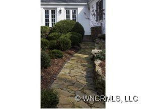 344 VANDERBILT ROAD - Photo 18