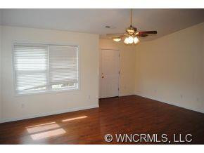 939 Mulberry Street - Photo 5
