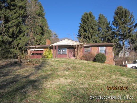 648 Enka Lake