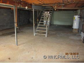 648 Enka Lake - Photo 6
