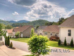 80 Woodcreek Cir - Photo 2