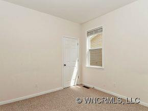 80 Woodcreek Cir - Photo 13