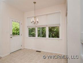 80 Woodcreek Cir - Photo 7