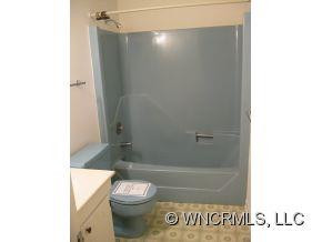159 Haywood Knolls Drive - Photo 11