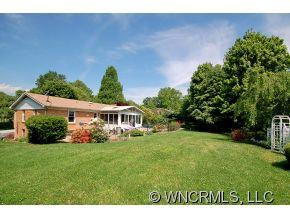 2401 Glenheath Dr. - Photo 2