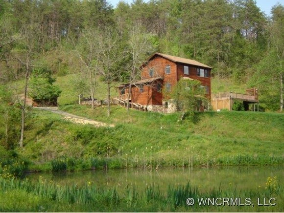 400 STILLHOUSE BRANCH RD