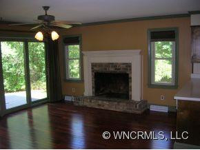 812 Pinehurst Road - Photo 4