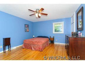 236 Saint Johns Street - Photo 10