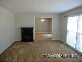 136 Carlton Drive - Photo 3