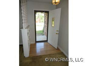136 Carlton Drive - Photo 7