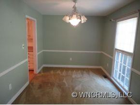 136 Carlton Drive - Photo 9
