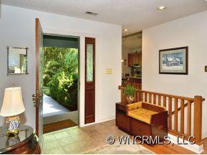 704 KENMURE DRIVE - Photo 2