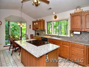 704 KENMURE DRIVE - Photo 9