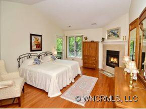 704 KENMURE DRIVE - Photo 10