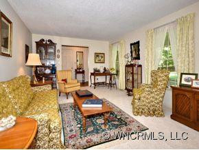 337 VANDERBILT ROAD - Photo 2