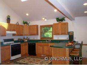 815 Davis Circle - Photo 14