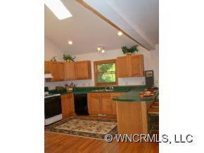 815 Davis Circle - Photo 15