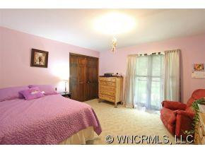 27 Glen Crest Drive - Photo 12