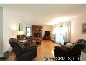 27 Glen Crest Drive - Photo 3