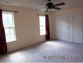 63 Farington Circle - Photo 7