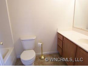 63 Farington Circle - Photo 8